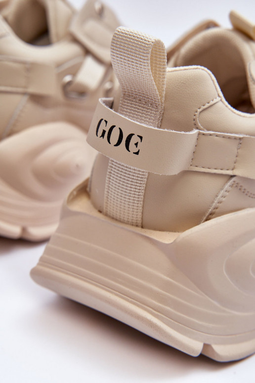 zapatillas Zapatillas modelo zapatos. GOE MM2N4015 beige