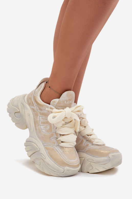 Piel Zapatillas modelo zapatos. Femenino GOE SS2N4009 color dorado