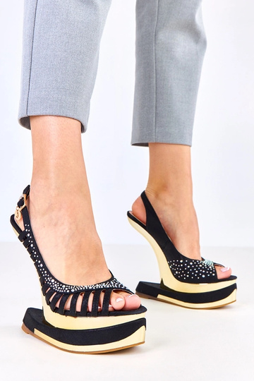 Sandalias negras con...