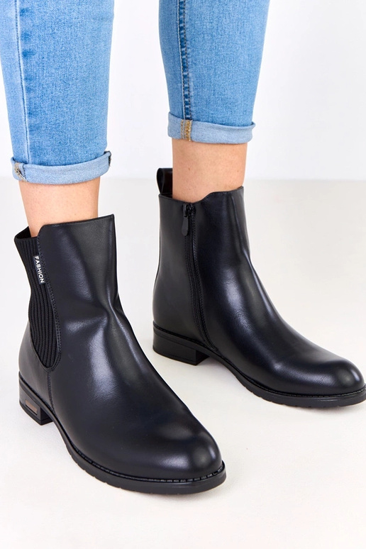 Botines negros de suela plana con...