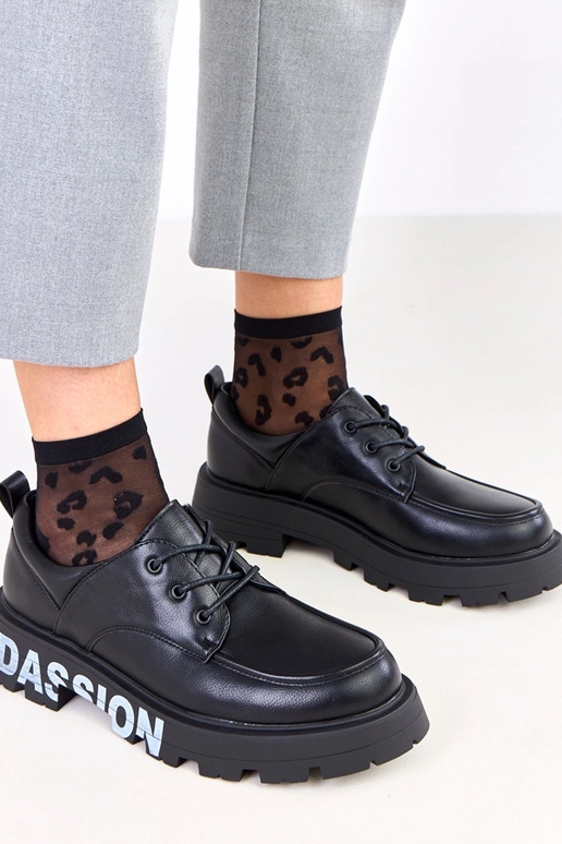 Zapatos de mujer negros con estampado...