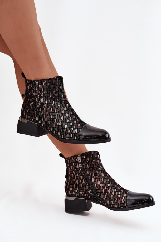 con efecto barniz Botas de mujerActivadoturalnej Skóry En un tacón bajo D&A LZ52-960 de color negro