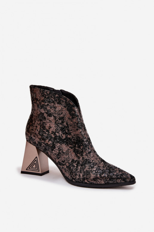 Piel Botas de mujer D&A CR52-679 de color negro Piel Botas de mujer D&A CR52-679 de color negro