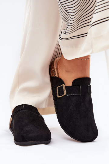 Zapatillas de mujer tipo zueco con plataforma y hebillas color negro Selio