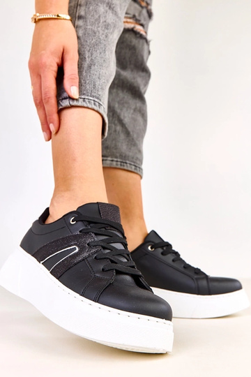 Zapatillas deportivas negras con plataforma y acento brillante Jeromi 2