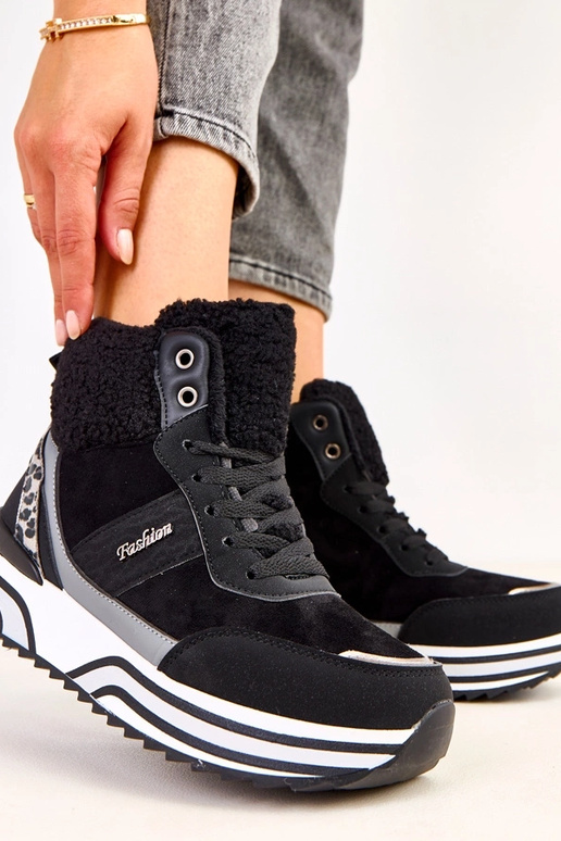 Zapatillas deportivas altas y cálidas... Zapatillas deportivas altas y cálidas...