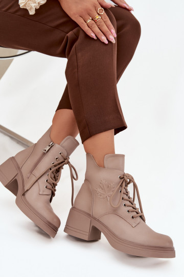 Botas de mujer de piel natural. reloj calentamiento Vinceza 39950 beige