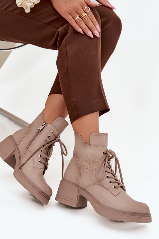 Botas de mujer de piel natural. reloj calentamiento Vinceza 39950 beige