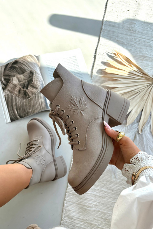 Botas de mujer de piel natural. reloj calentamiento Vinceza 39950 beige