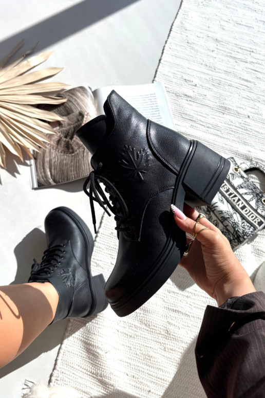 Botas de mujer de piel natural. reloj calentamiento Vinceza 39950 de color negro