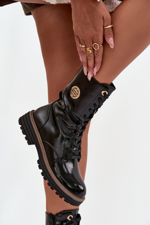 con efecto barniz botines de trabajo Femenino Ze color doradom Detalem calentamiento de color negro Dorialine