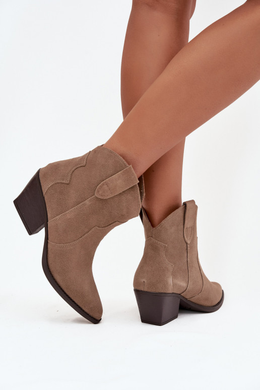 Un modelo convincente botas estilo vaquero FemeninoActivadoturalnego de gamuzau beige Beretta