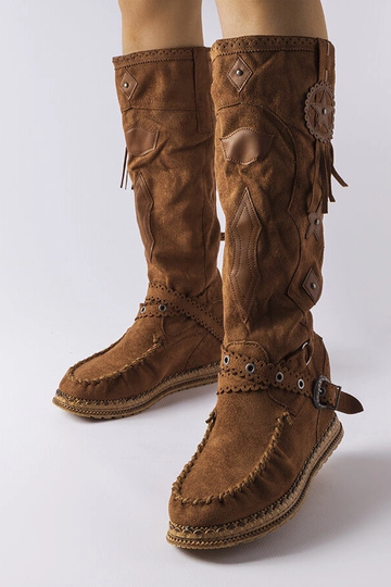 Botas marrones estilo boho, Putignano