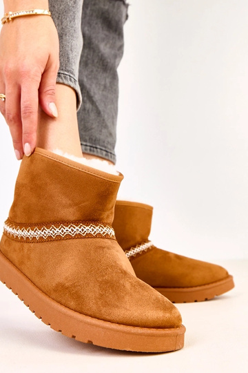 Botas bajas de nieve color caramelo de ante sintético, Karolla