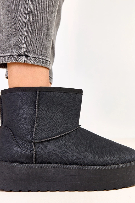 Botas bajas de nieve negras con... Botas bajas de nieve negras con...