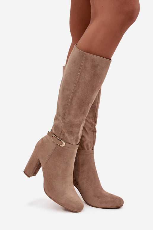 botas de mujer con tacones con hebillas doradas calentamiento beige Seraphine