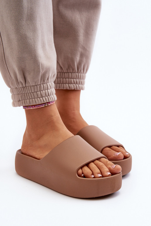 Femenino Zapatillas Sobre una suela gruesa color marrón Oreithano