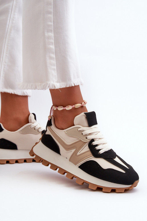 Zapatillas modelo zapatos. zapatillas Femenino de color negro Kalelia