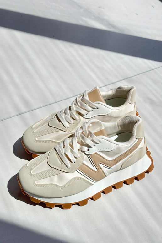 Zapatillas modelo zapatos. zapatillas Femenino beige Kalelia