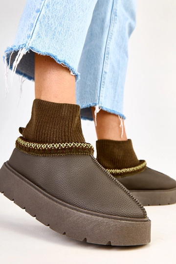 Botas de nieve verdes con... 2