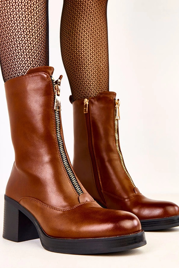 Botines de tacón marrones con cremallera decorativa en la parte delantera Erafir