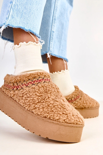 Botas de nieve gris oscuro...