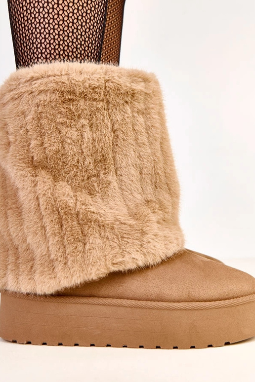 Botas de nieve gris oscuro con... Botas de nieve gris oscuro con...