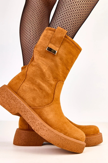 Botines de ante sintético marrón con adorno dorado Mileda 2