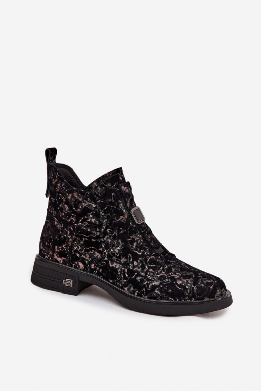 BotasActivadoturalnego de gamuzau En un tacón bajo D&A CR52-713 negro y marrón