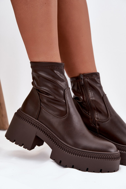 Botines de mujer con tacones gruesos y plataforma de eco cuero color marrón Elvianne