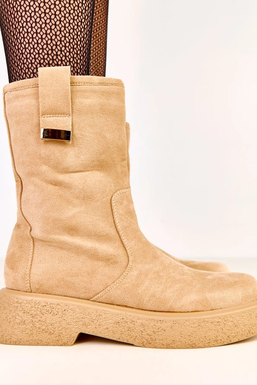 Botines de ante color arena con...