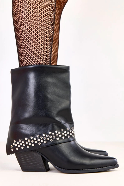 Botas de cowboy negras con caña...