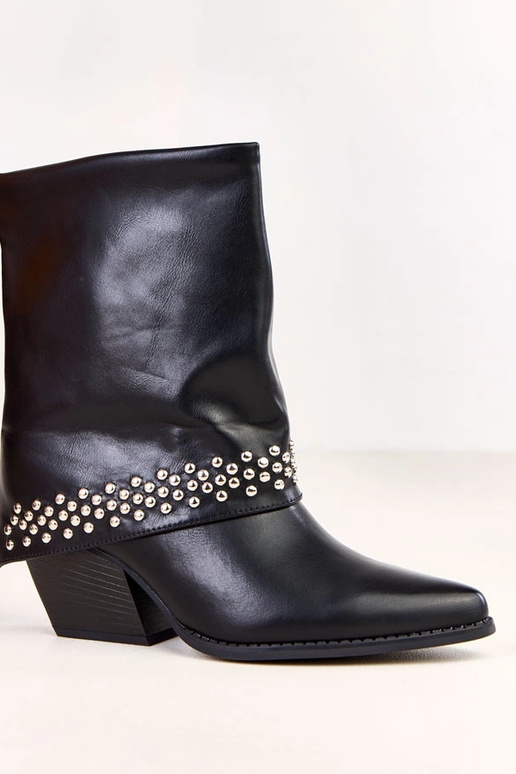 Botas de cowboy negras con caña...