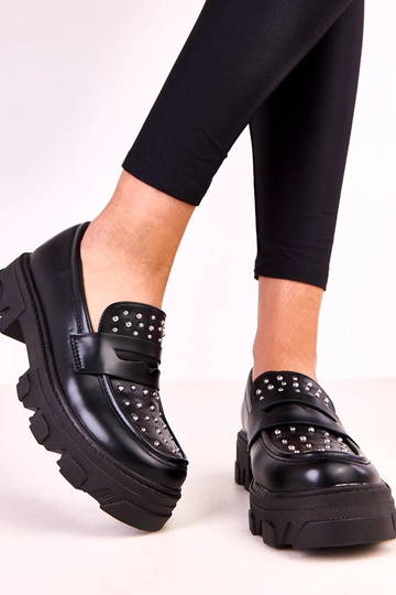 Mocasines negros para mujer con tachuelas Memolis 2