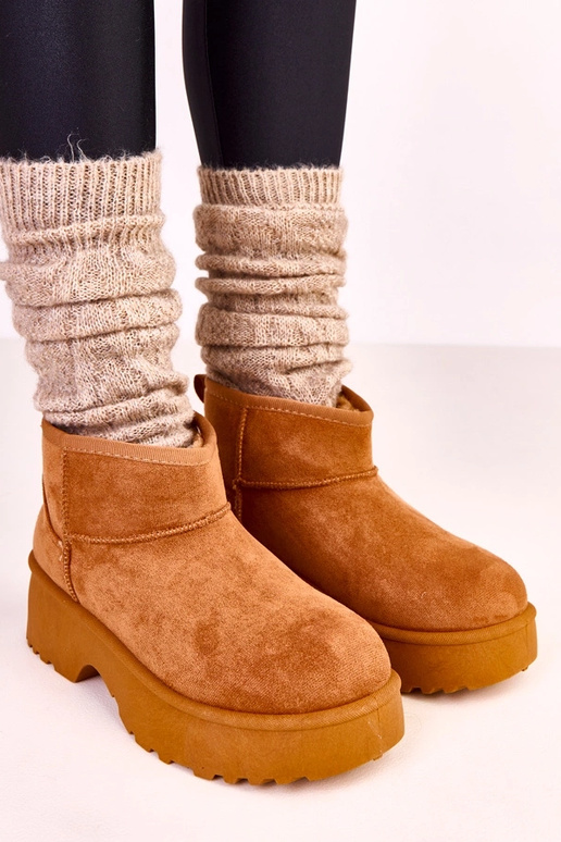 Botas de nieve bajas marrones de ante... Botas de nieve bajas marrones de ante...