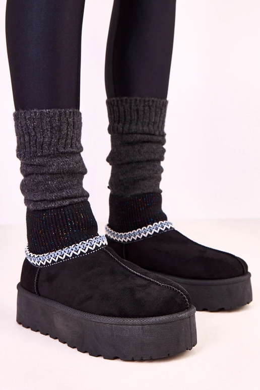 Botas de nieve bajos con caña tipo... Botas de nieve bajos con caña tipo...