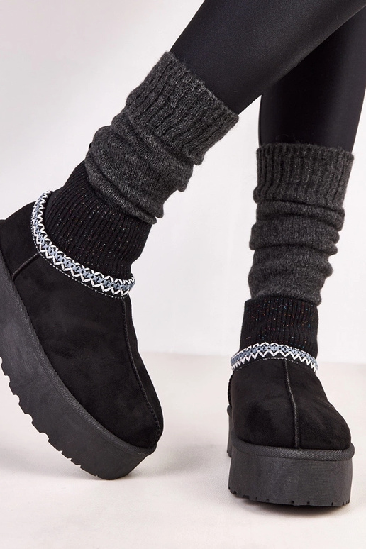 Botas de nieve bajos con caña tipo... Botas de nieve bajos con caña tipo...