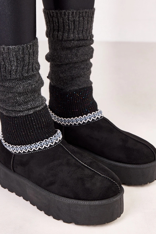 Botas de nieve bajos con caña tipo... Botas de nieve bajos con caña tipo...