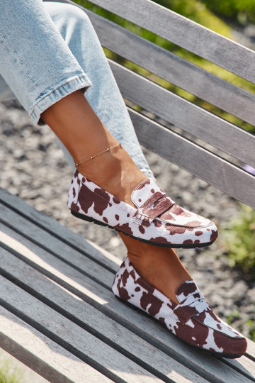 Mocasines planos para mujer con parches color marrón y blanco "Soreline"