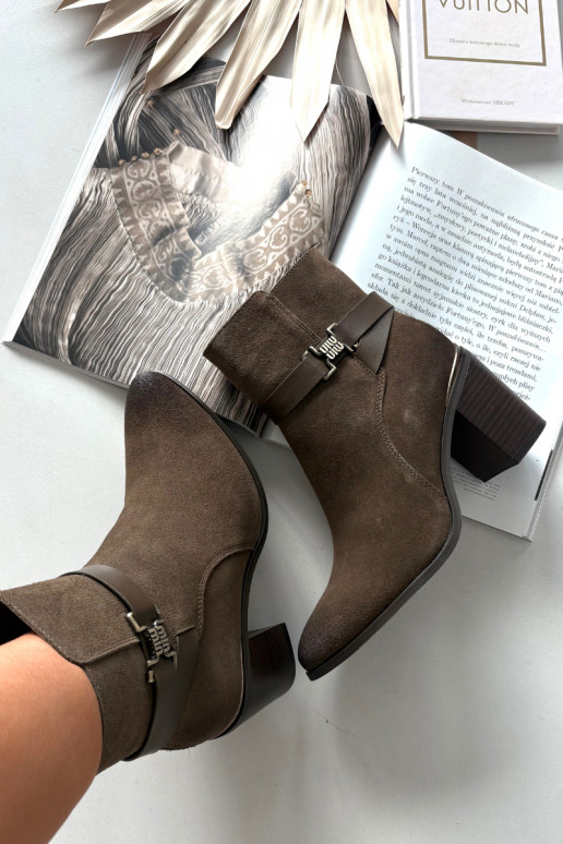 Botas de mujerActivadoturalnego de gamuzau con tacones calentamiento Sergio Leone BT25384-S de color caqui Botas de mujerActivadoturalnego de gamuzau con tacones calentamiento Sergio Leone BT25384-S de color caqui