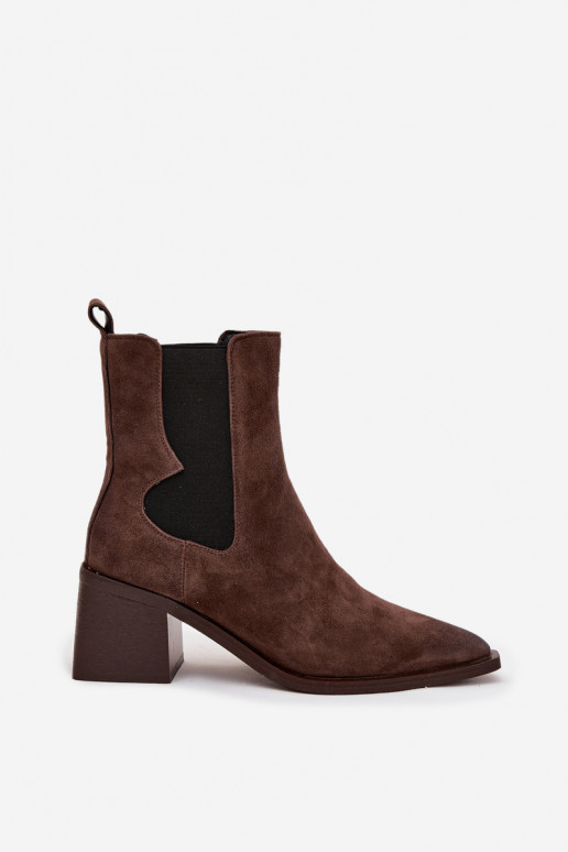 Piel de gamuza Botas con calefacción interior. Artiker 57C0047 color marrón Piel de gamuza Botas con calefacción interior. Artiker 57C0047 color marrón