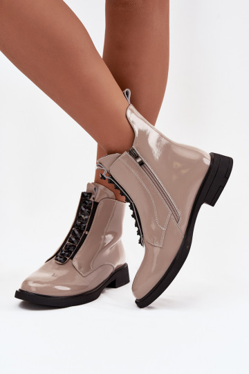 Botines para mujer de piel natural con efecto charol D&A MR52-108 color arena 2