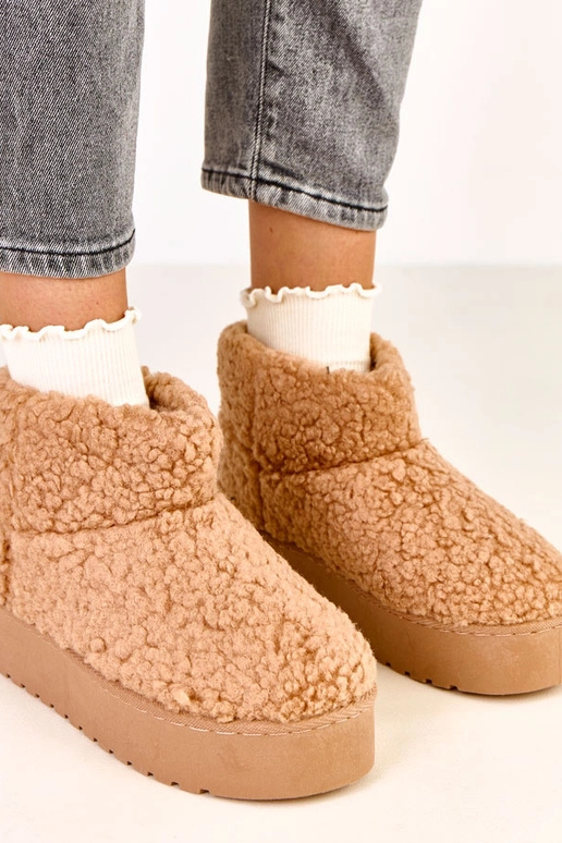 Botas de nieve con caña de piel de... Botas de nieve con caña de piel de...