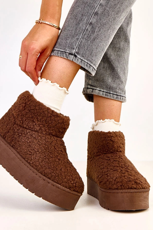 Botas de nieve con caña de piel de... Botas de nieve con caña de piel de...