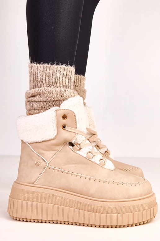 Botines deportivos cálidos marrones...