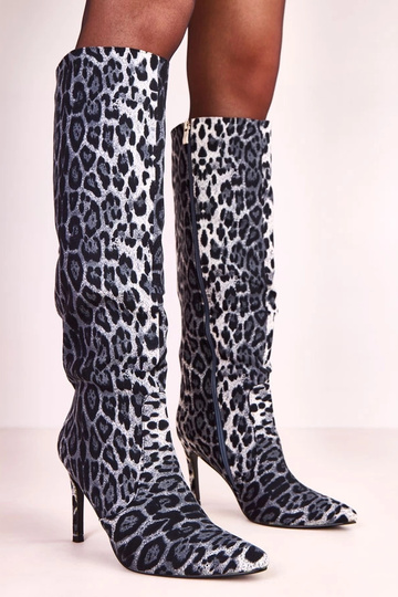 Botas altas negras de estampado leopardo con tacón delgado Adrienne