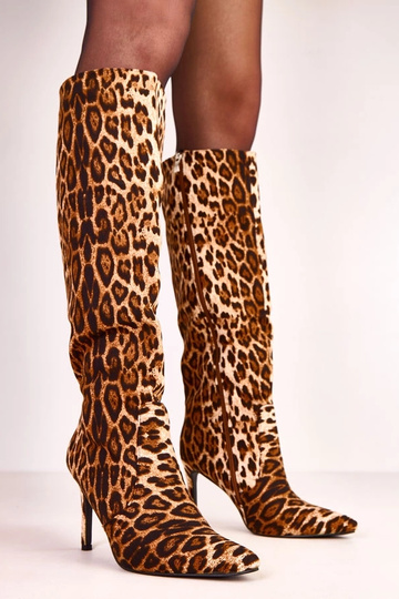 Botas altas de estampado leopardo para mujer con tacón delgado Adrienne