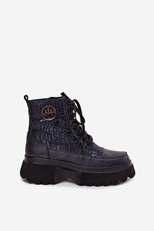 Piel Botas de mujer con una plataforma con escritos I Ozdobnym Detalem Artiker 57C2271 azul oscuro Piel Botas de mujer con una plataforma con escritos I Ozdobnym Detalem Artiker 57C2271 azul oscuro