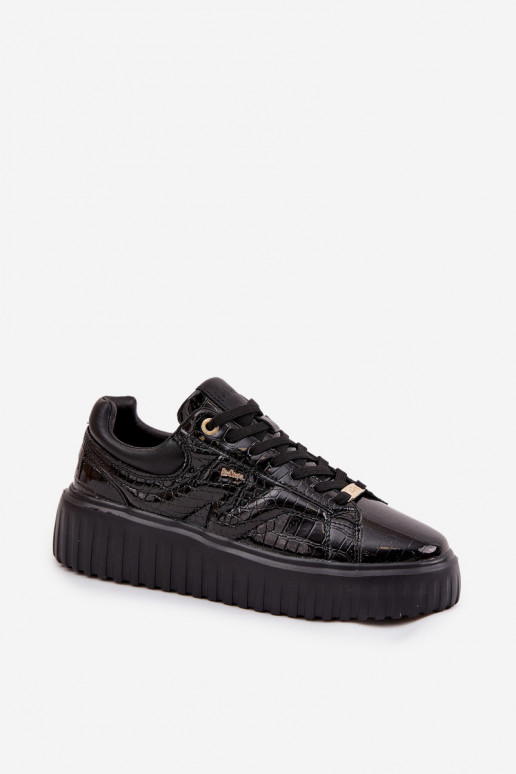 con efecto barniz Zapatillas modelo zapatos. Femenino con una plataforma Lee Cooper LCJ-25-09-3870 de color negro con efecto barniz Zapatillas modelo zapatos. Femenino con una plataforma Lee Cooper LCJ-25-09-3870 de color negro