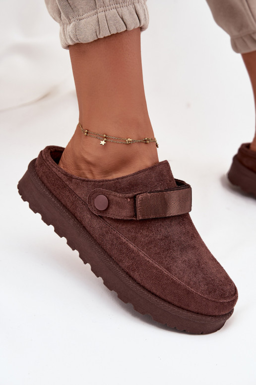Femenino Zapatillas calentamiento con pelo dentro con una plataforma CzekoladoAe Azida Femenino Zapatillas calentamiento con pelo dentro con una plataforma CzekoladoAe Azida